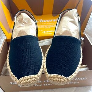 New Soludos Espadrilles Black size 5